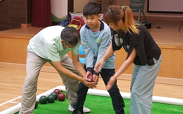 簡易運動計劃 - 滾球 (香港心理衛生會-臻和學校)